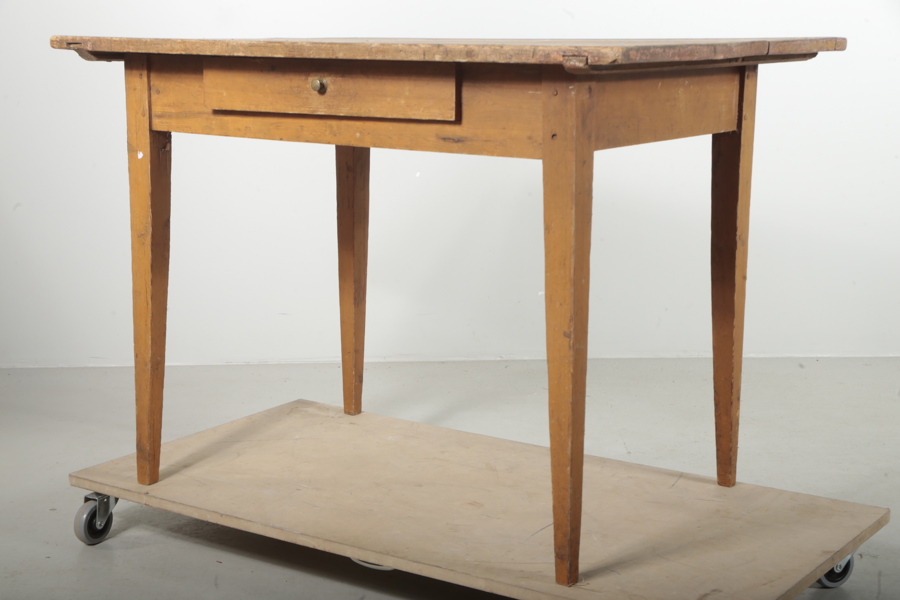 Bord, 1800-tal, Allmoge 