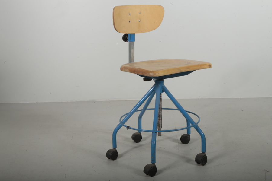 Industristol med snurrfunktion, 1900-tal 