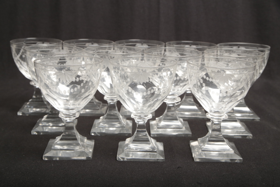 Glasuppsättning, 1900-tal, 12-Delar