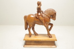 Figurin i trä- "Soldat på häst"