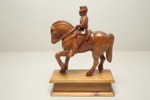 Figurin i trä- "Soldat på häst"