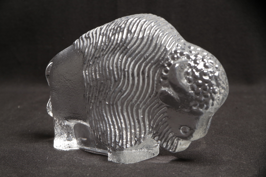 Lisa Larsson, Figurin "Bisonoxe", 1900-tal