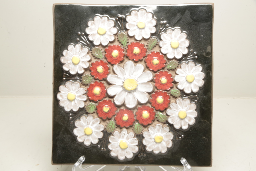 JIE Gantofta- Väggrelief, Design: Aimo Nietosvouri