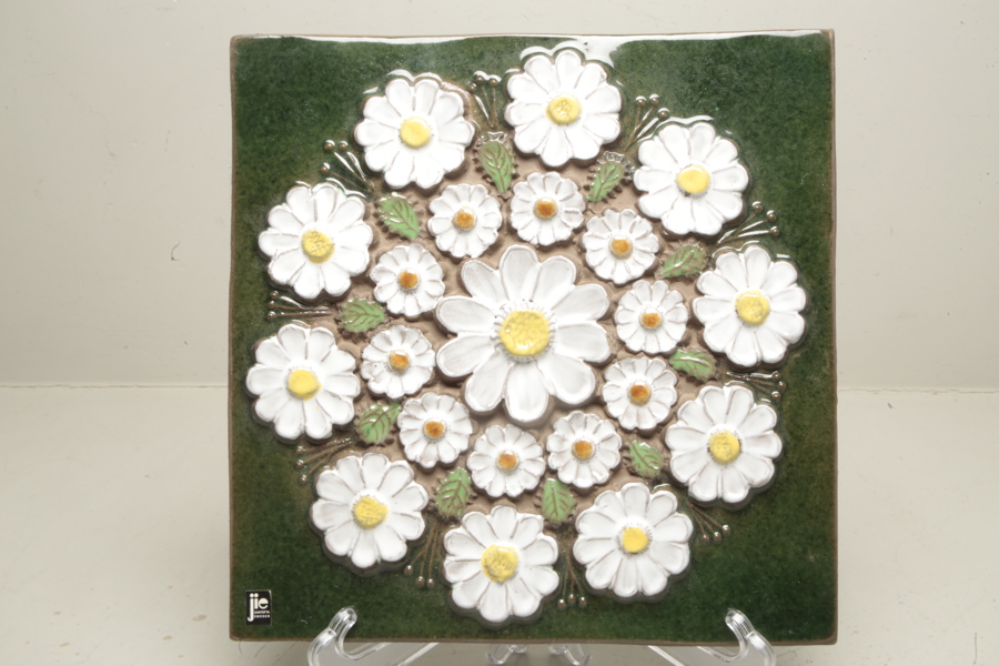 JIE Gantofta- Väggrelief, Design: Aimo Nietosvouri