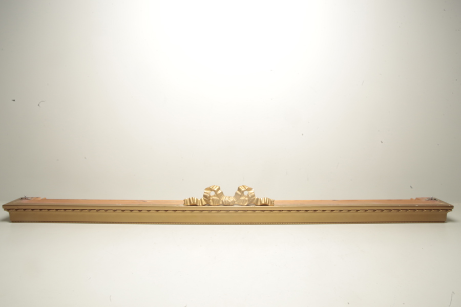 Kornisch, Gustaviansk-stil, 1900-tal