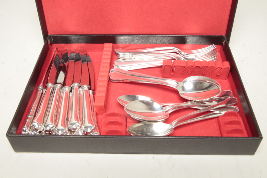 Chippendale- Besticksuppsättning, GAB 830 Silver, 36-Delar