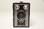 Kamera- "Brownie Target Six-16"