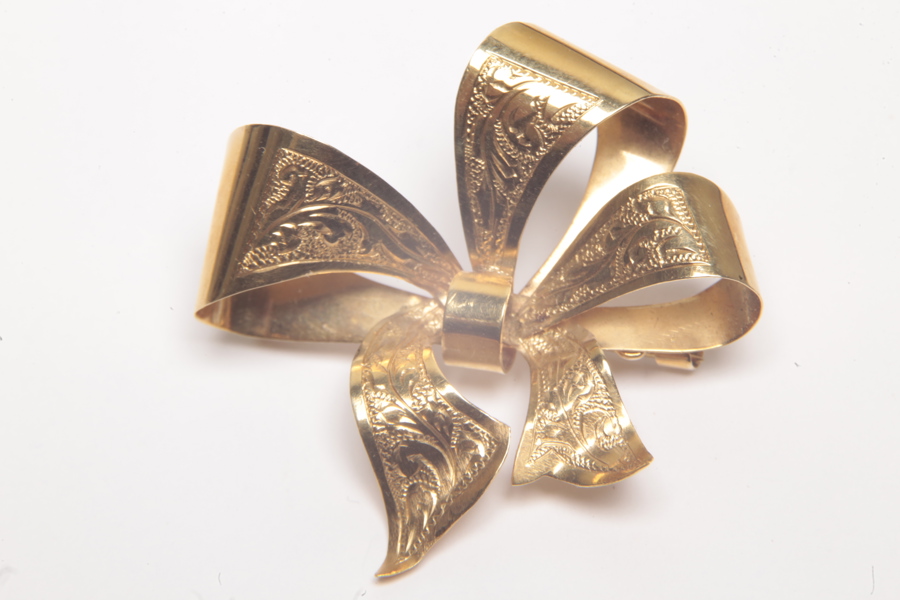 18K Guldbrosch 
