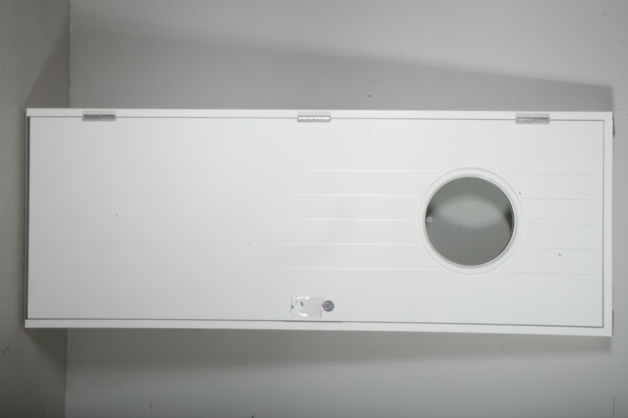 Ytterdörr- Runt fönster, 8x21, V-hängd