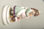 Goebel- Figurin, Porslin, Handmålad, N:o 1084/2000