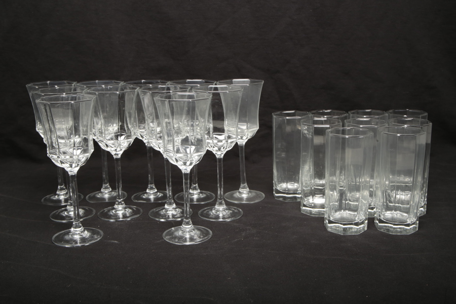 Glasservis, "8-Kantig modell"