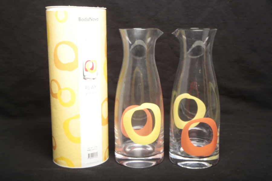 Boda Nova- Karaffer, 2st "Play", Desing: Barbro Wesslander