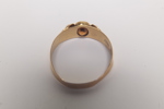 18K Guldring med stenar