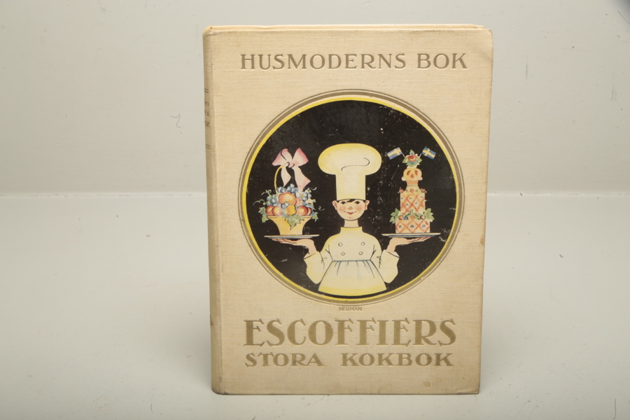 Bok, "Husmoderns bok"- Escoffiers stora kokbok, N:o 1