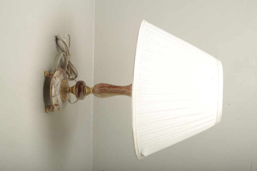 Bods/Fönsterlampa, Modern