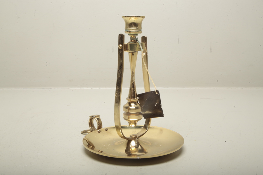 Skeppsljusstake i mässing, Modern