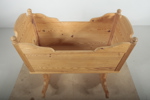 Vagga, 1800-tal, Design: Johan Hedberg, Hallen Kilafors 1982