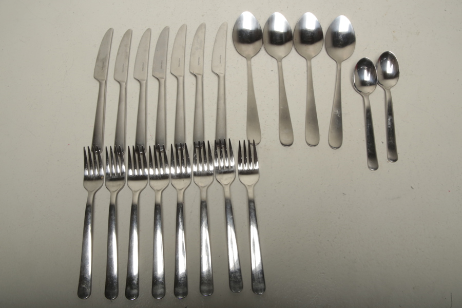 Besticksuppsättning- "Fiskars", 24-Delar, Rostfri