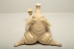 Kerstin Heurlin-Scullman, Keramik, Figurin: "Liggande gris med ljushållare"