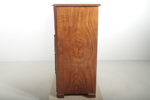 Chiffonjé, 1800-tal  