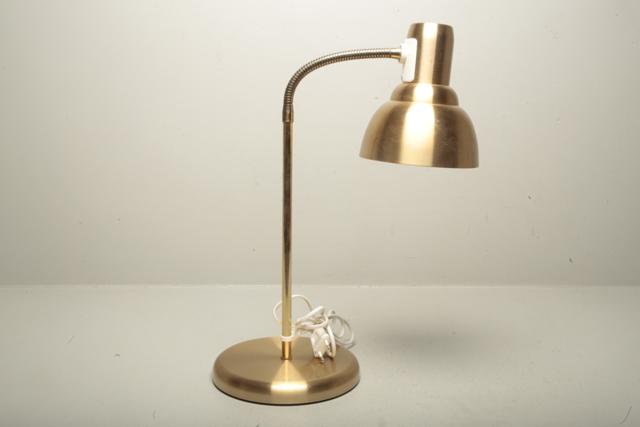 Bordslampa- Hermanders