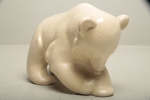 Figurin, Kerttu Suvanto-Vaajakallio- Kupittaan Savi, "Isbjörn", Keramik