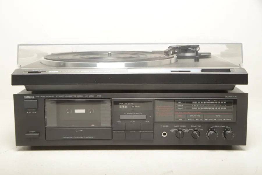 Yamaha skivspelare P-28 & Yamaha Förstärkare KX-200
