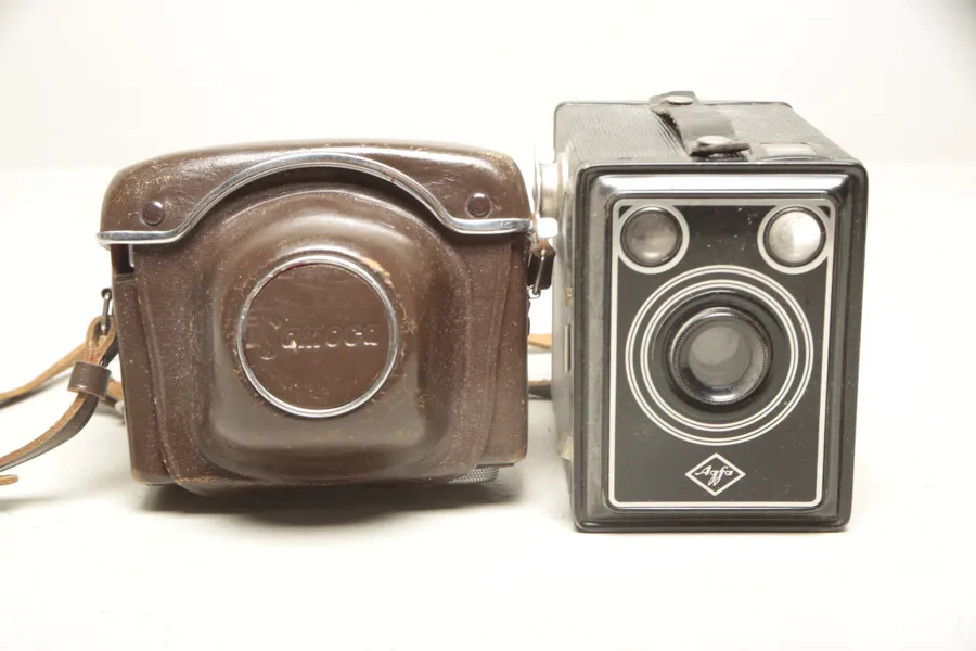 Kameror, 2st- "Agfa Lådkamera" & "Samoca Rangefinder"