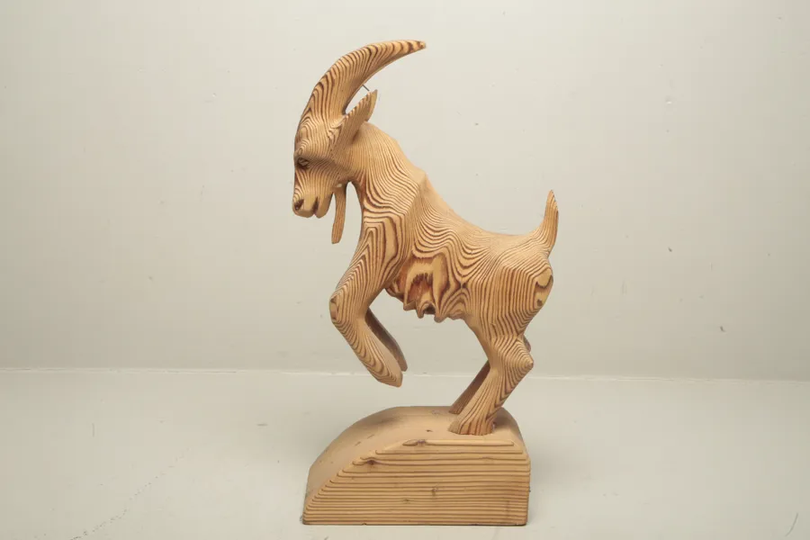 Birger Sjöberg- Figurin, "Träbock", Signerad