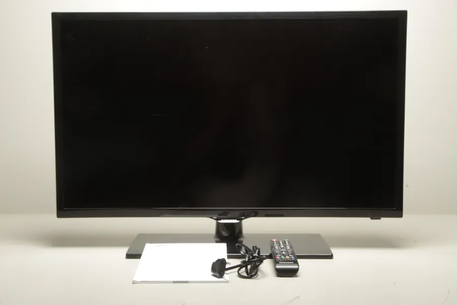 TV- "Samsung", 32"