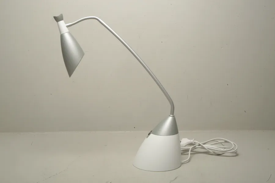 Skrivbordslampa, Modern 