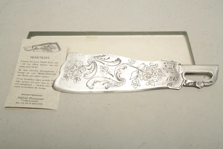 Skäktkniv i tenn- "Bollnäs", Design: Sigfrid Petersson, Guldsmed 