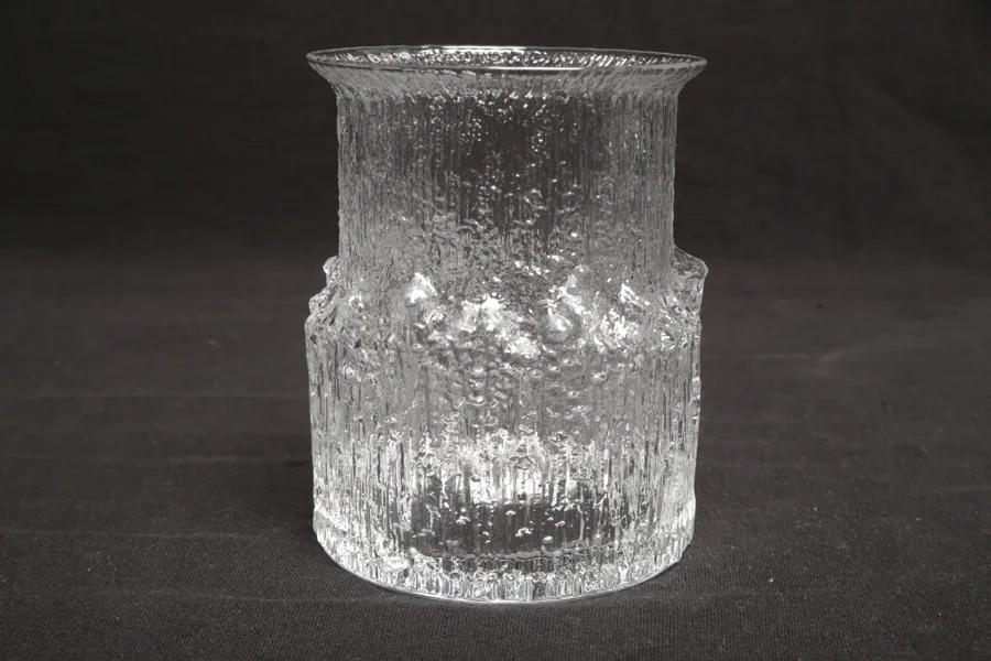 Iittala, Vas "Arnica, 1st, Design: Tapio Wirkkala 
