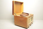 Luxor- Skivspelare/ Radio, 1940-tal 