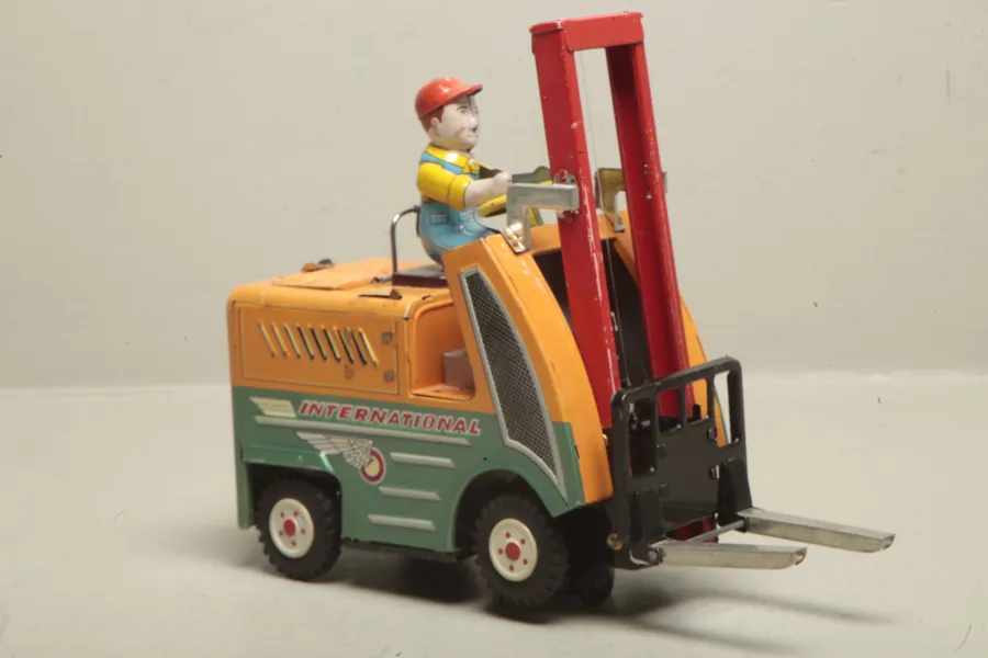 Plåtleksak- "Truck", 1940/1950-tal