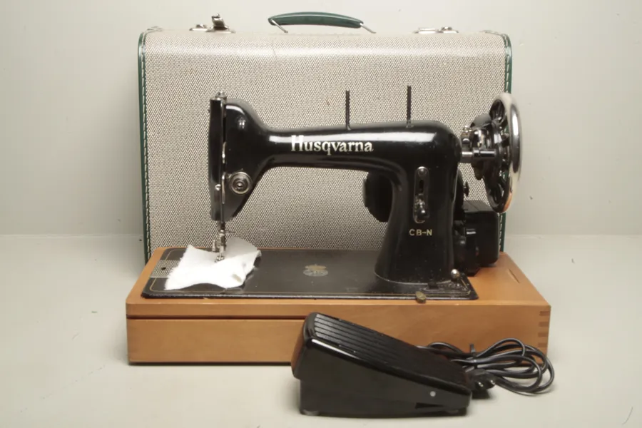 Husqvarna- Symaskin
