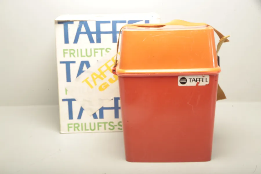 Taffel, 1950-tal, Design: Sigvard Bernadotte & Acton Björn