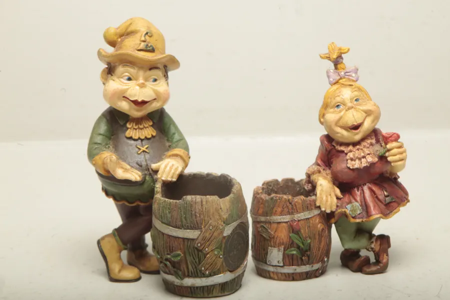 Figuriner- "Laaf Collection, Holland"