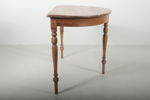 Halvmånebord, 1800/1900-tal