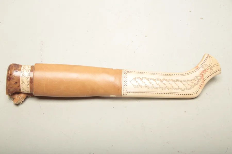 Kniv, Signerad: H-80