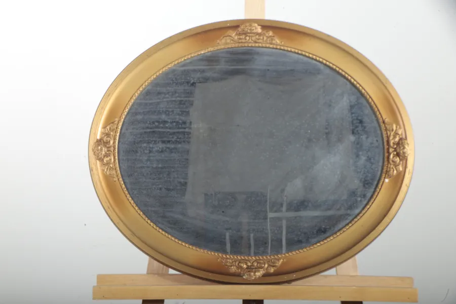 Spegel, Gustaviansk-stil, 1900-tal 