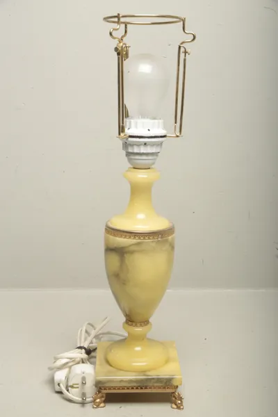 Bord/ Fönsterlampa, 1900-tal