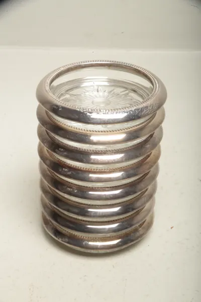 Coasters, 8st, 1900-tal 