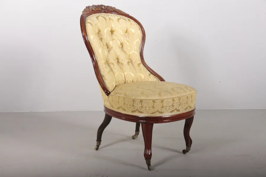 Fåtölj "Emma", 1900-talets första hälft