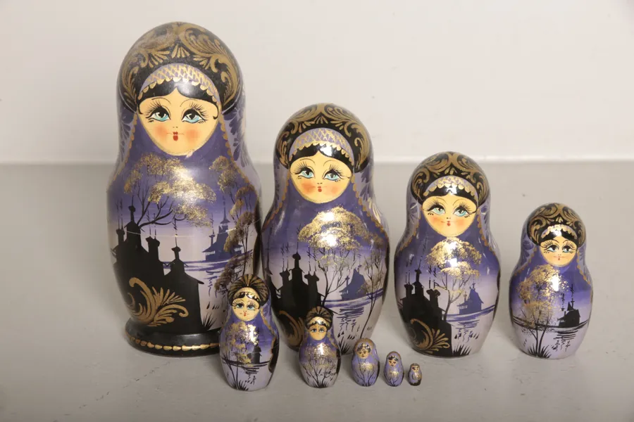 Rysk Matryoshka docka (Babuska), 1900-tal