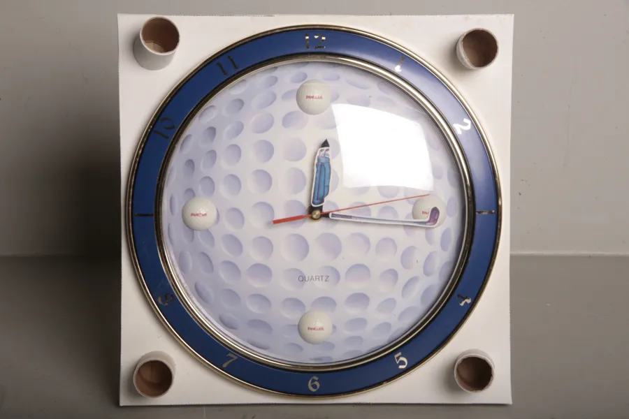 Väggur- "Golf", Quartz