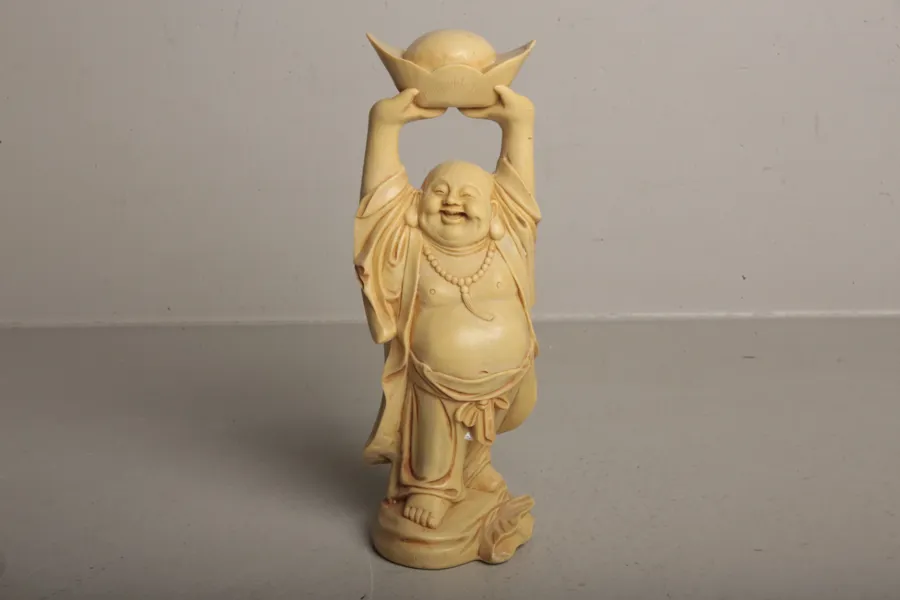 Skulptur- "Buddha hållade över huvudet- Guldgöt", 1900-tal 