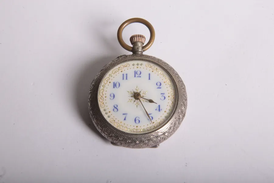 Mormorsur- Sterlingsilver , "H. Luckham- Kingsbridge"