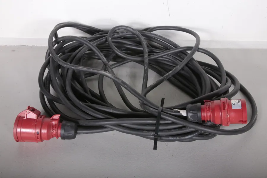 Elkabel, 380W, Cirka: 18m