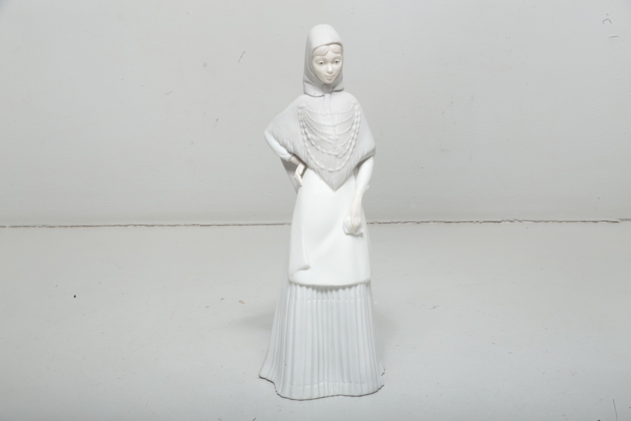 Lladro porslinsfigurin "Kvinna"